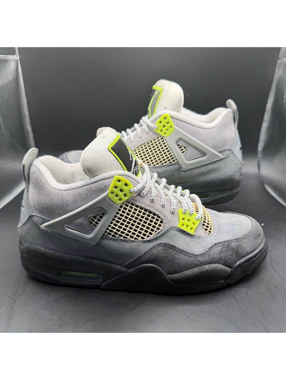 Air Jordan 4 Retro Neon 95 Cool Grey Volt Mens 10.5 CT5342-007 Sneakers AJ4 2021